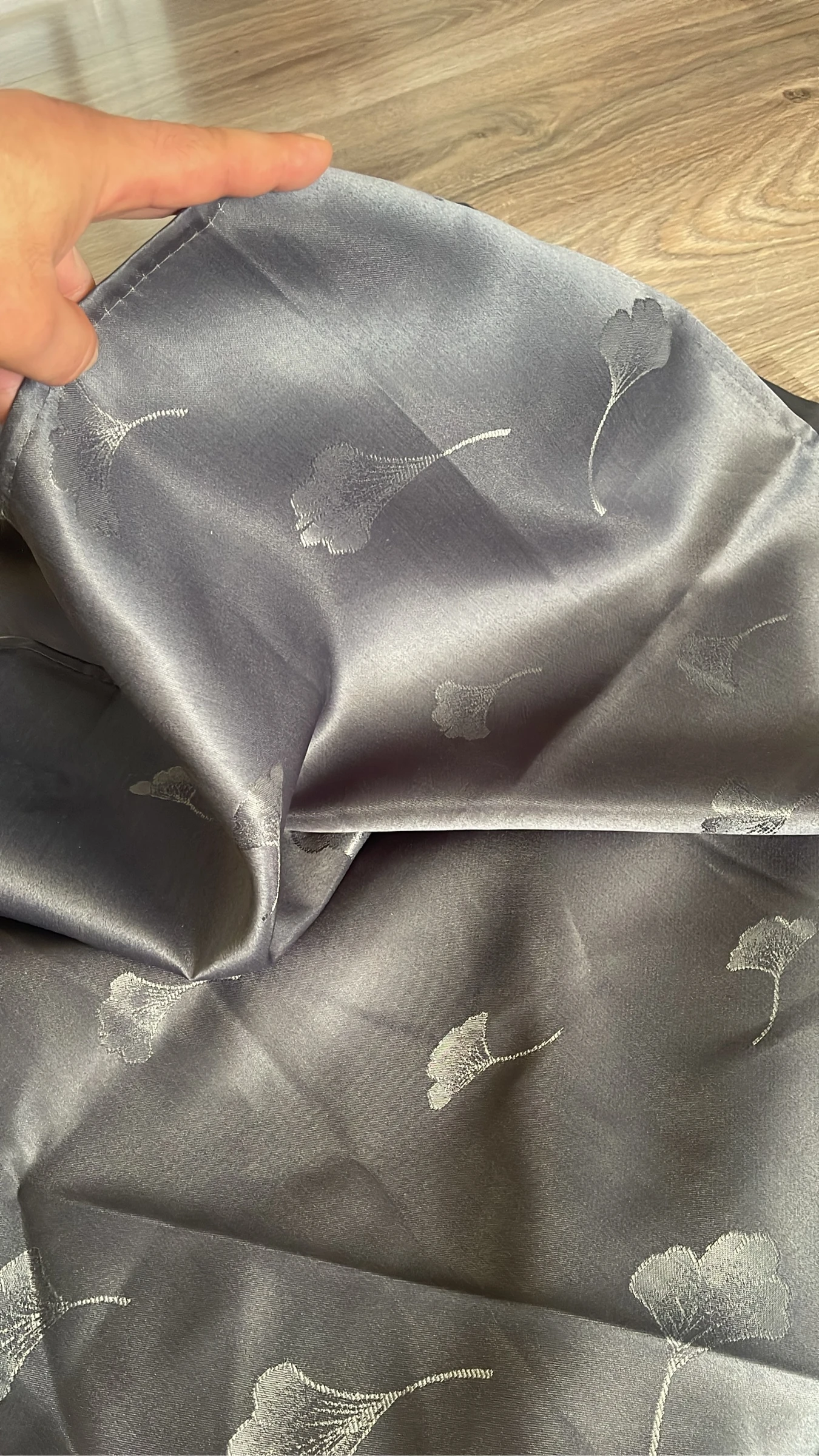 New gray tablecloth – photo 2